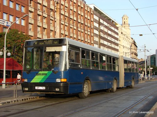 Ikarus 435