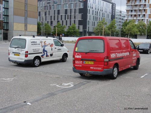 2006' & 2009' Toyota HiAce