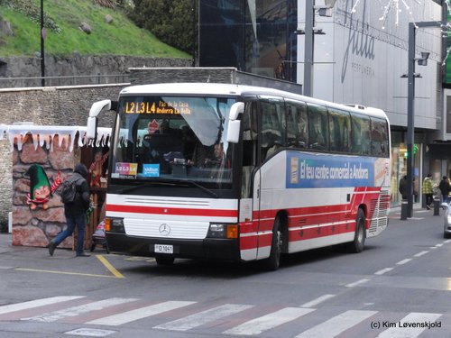 Mercedes O404