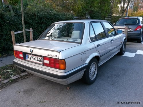 1990' BMW 320i