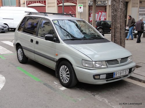 Mitsubishi Space Runner