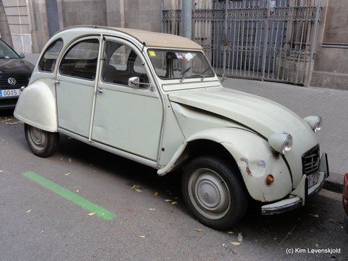 Citroen 2CV6