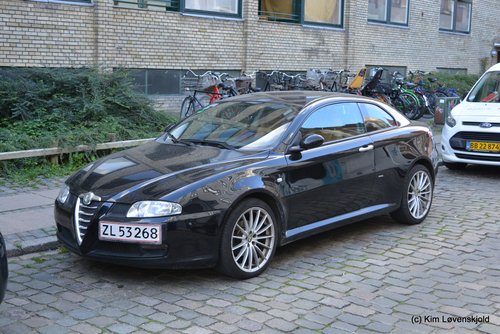 2005' Alfa Romeo GT