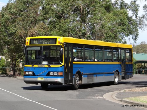 1999' Volvo B10M Volgren CR221