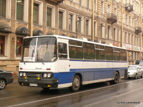 Ikarus 250