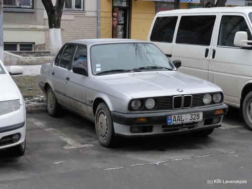 BMW 3-series E30