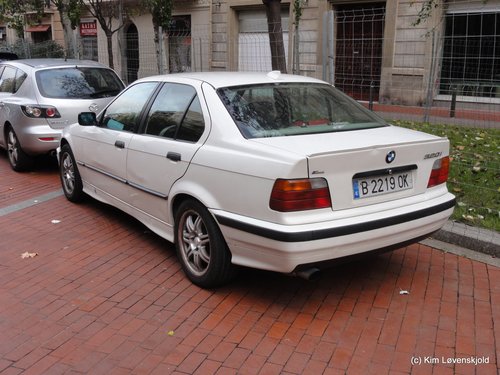 BMW 320i