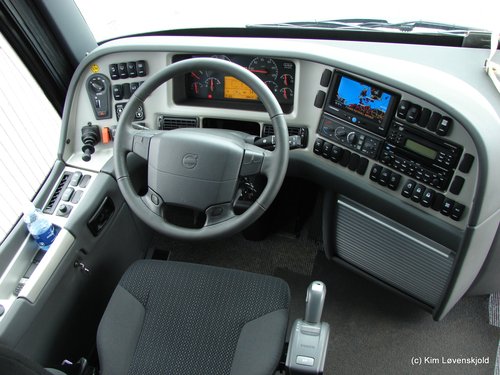 2011' Volvo 9900 B13R