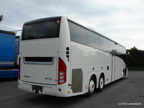 2011' Volvo 9900 B13R
