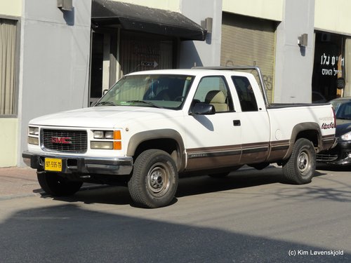 GMC Nevada 4x4