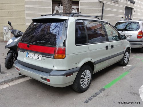 Mitsubishi Space Runner