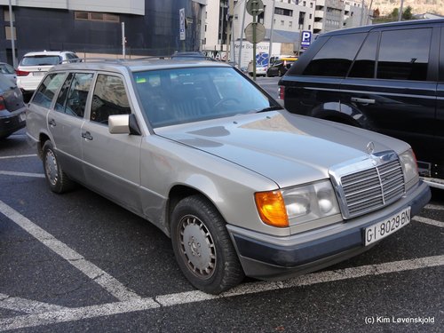 Mercedes S124