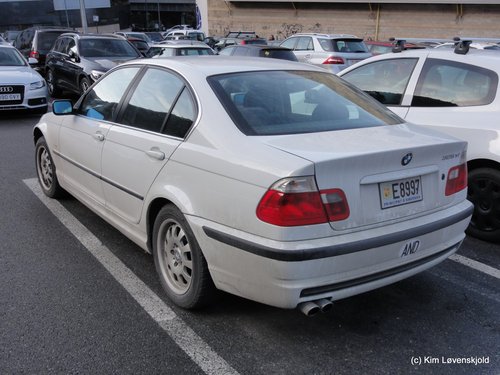 BMW 325
