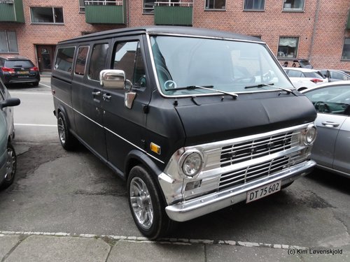 1974' Ford Econoline