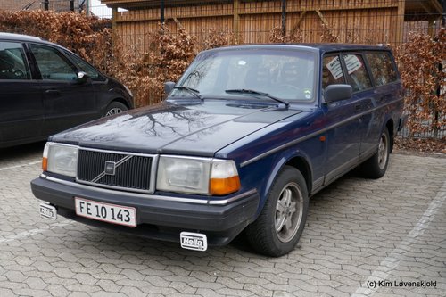 1987' Volvo 240 GL
