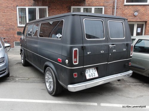 1974' Ford Econoline