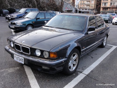 BMW 750i