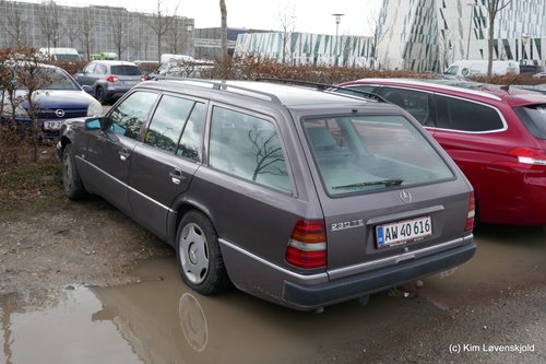 1992' Mercedes 230TE - S124