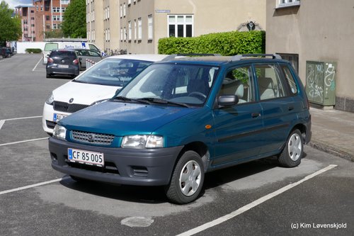 2001' Mazda Demio 1,3