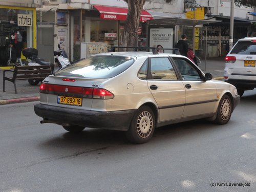 SAAB 900S