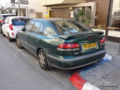 Mazda 626