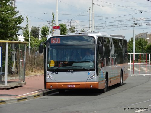 2010' Van Hool newA330