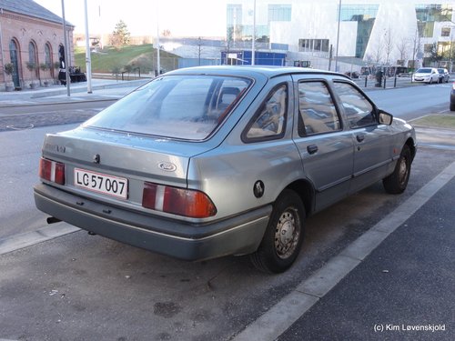 1984' Ford Sierra