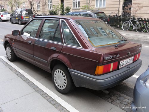 1990' Ford Escort 1,3 Ghia