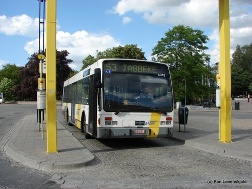 2001' Van Hool A360K