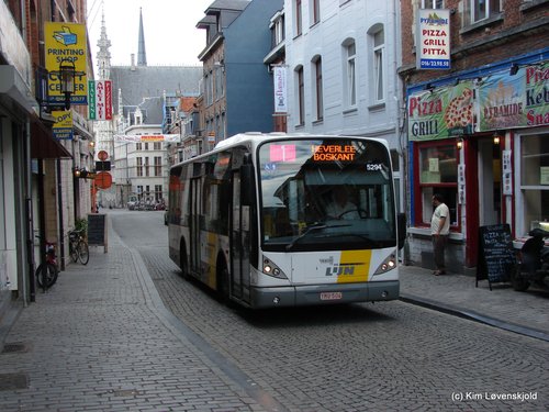 2008' Van Hool newA309