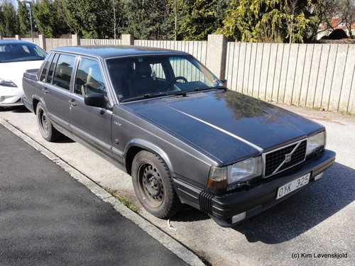 1989' Volvo 740 GL