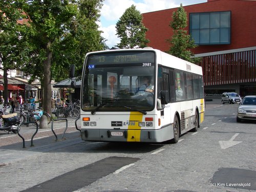 2000' Van Hool A308