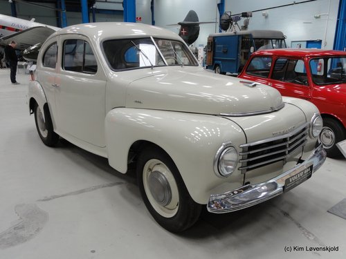1947' Volvo PV 444