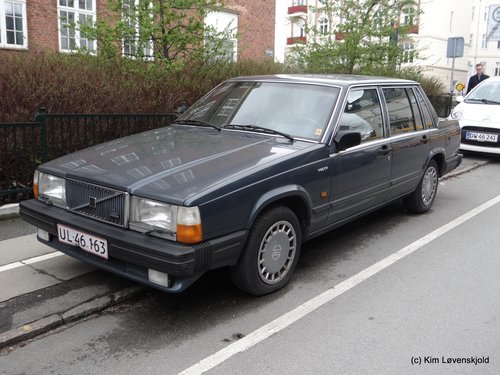 1989' Volvo 740 GLE