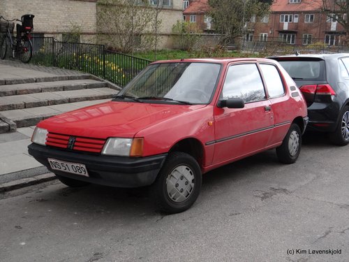 1989' Peugeot 205