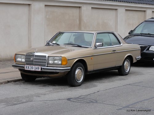 1984' Mercedes C123