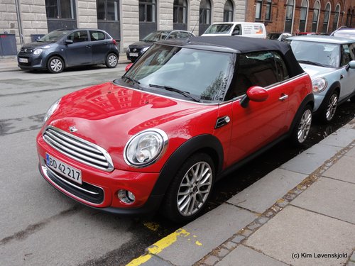 2014' Mini Cooper Cab.