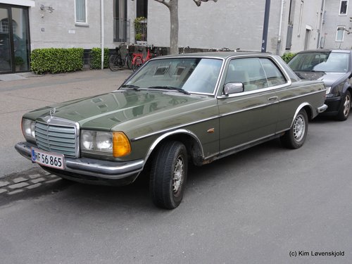 1984' Mercedes 230 CE