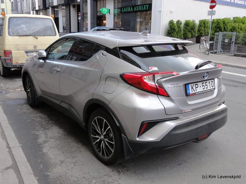 Toyota C-HR Hybrid