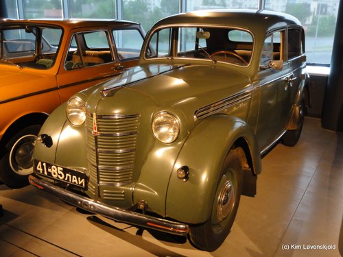 1956' Moskvich 401