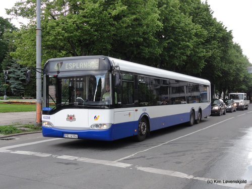 2009' Solaris Urbino 15