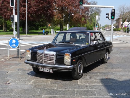 1969' Mercedes 230
