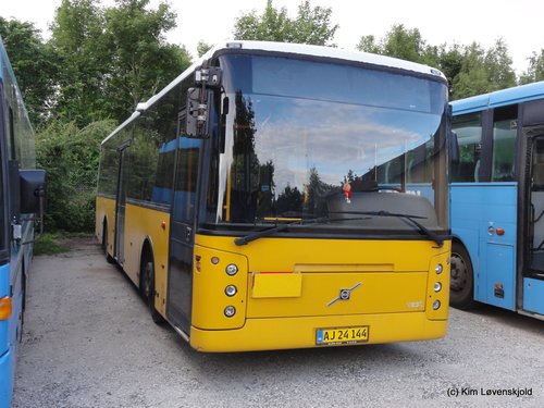 2006' Volvo B12BLE Vest Center