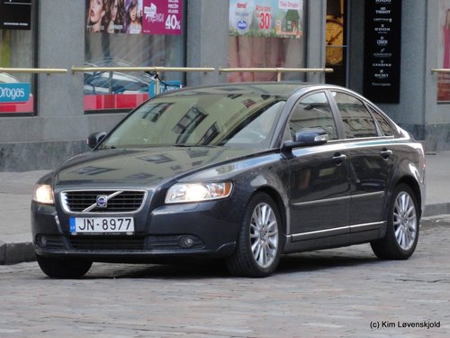 Volvo S40