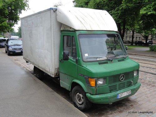 Mercedes 310D