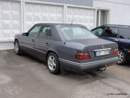 Mercedes W124