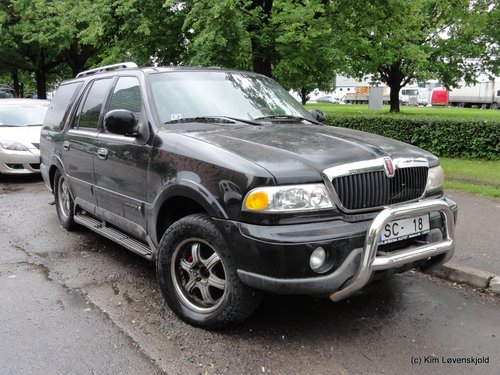 Lincoln Navigator