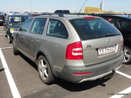2007' Skoda Octavia Combi Scout 2,0 TDI