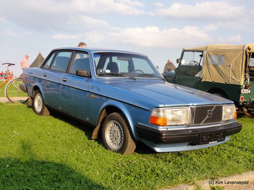 1985' Volvo 240 GL