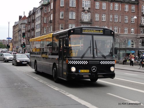 1982' Mercedes O305